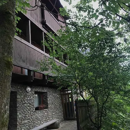Pod Skocznia *