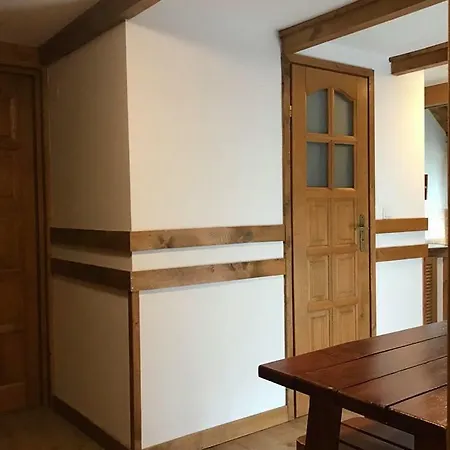 Pod Skocznia * زاكوباني